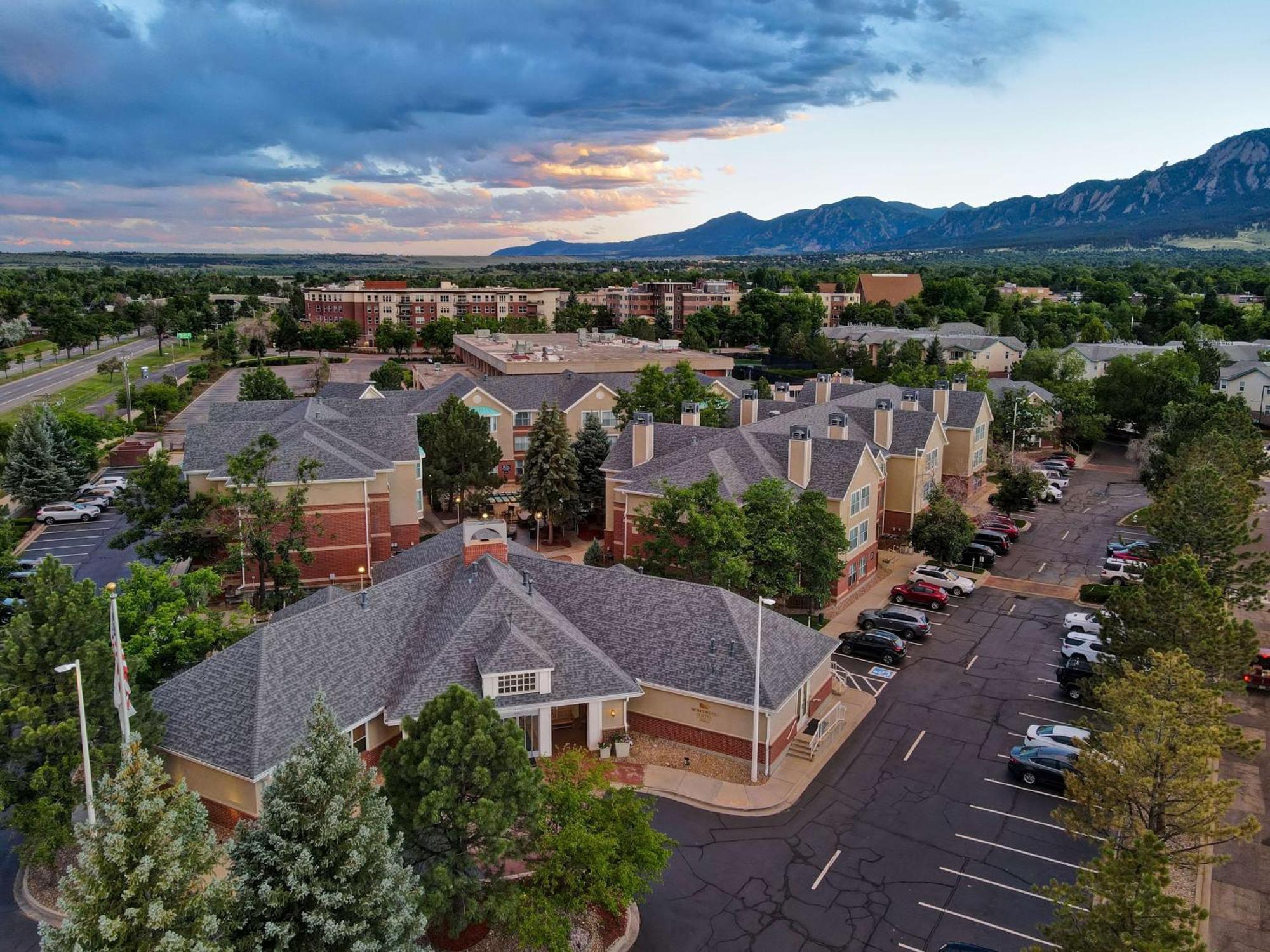 Homewood Suites By Hilton Boulder Exterior foto